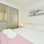 Apartman Lorena *
